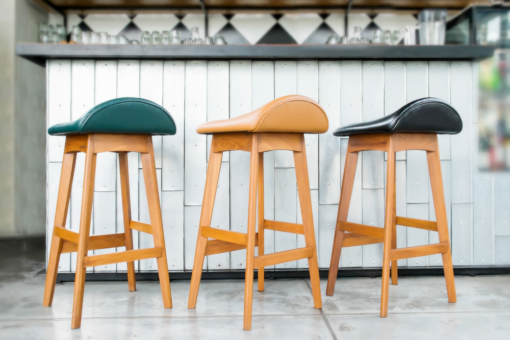 כסאות בר המדריך המלא לבחירה Chair2U- מושלמת